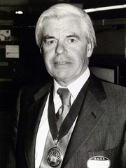 D. Innes Williams