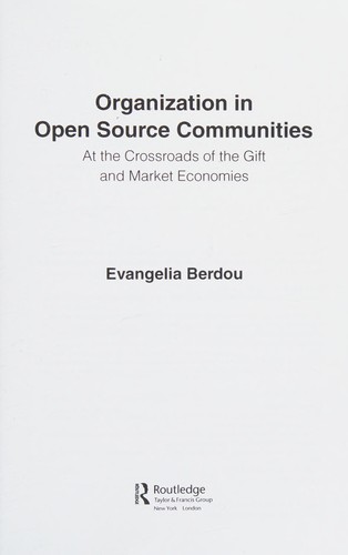 Organization in open source communities